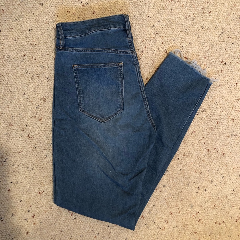 H&M High Waisted Skinny Jeans (Size 29)
